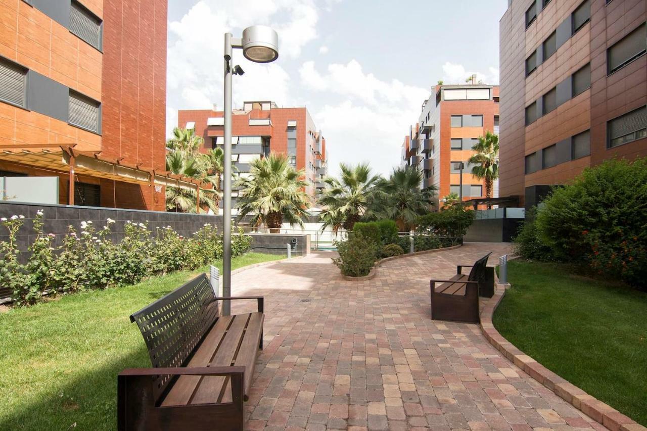 Apartamento Forum-Ciencias Con Piscina, Gym & Parking Granada Exterior photo