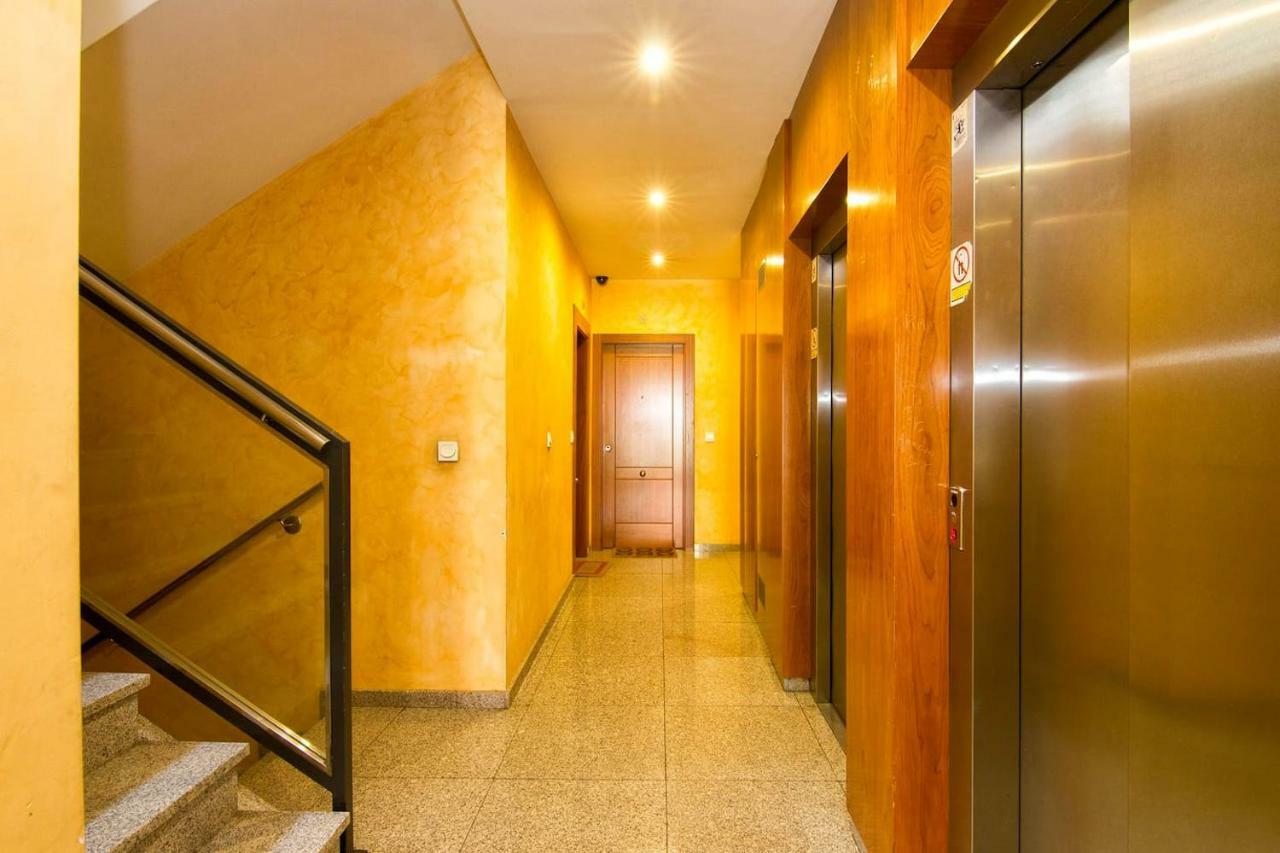 Apartamento Forum-Ciencias Con Piscina, Gym & Parking Granada Exterior photo