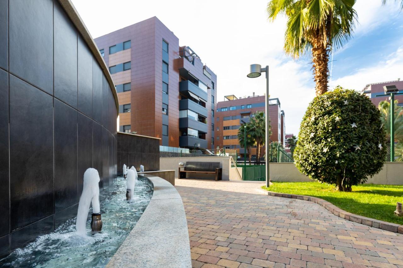 Apartamento Forum-Ciencias Con Piscina, Gym & Parking Granada Exterior photo